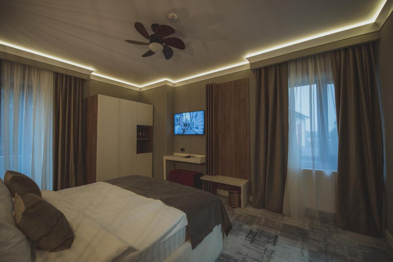 Elexus Boutique Hotel Predeal Ngoại thất bức ảnh