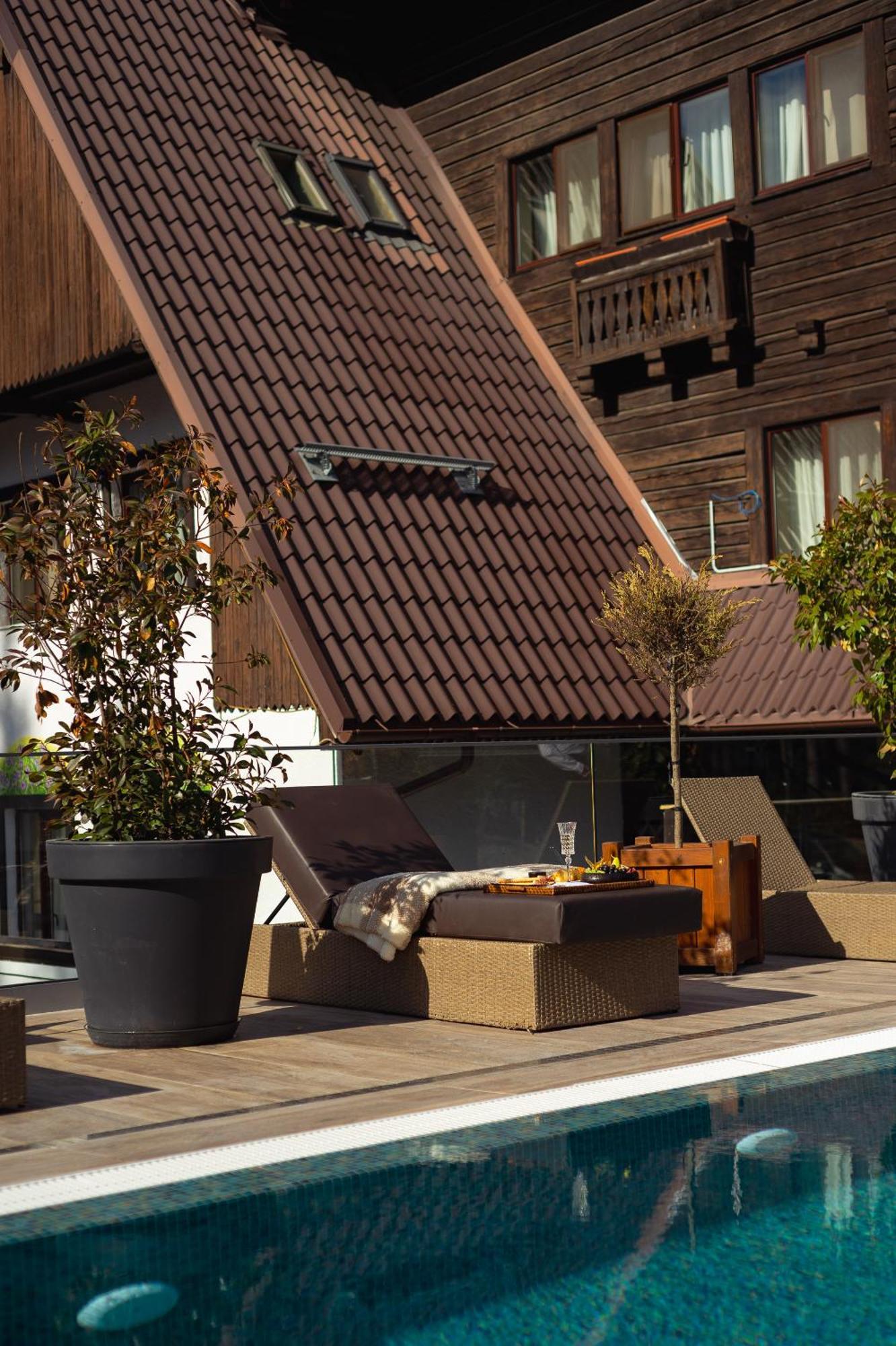 Elexus Boutique Hotel Predeal Ngoại thất bức ảnh