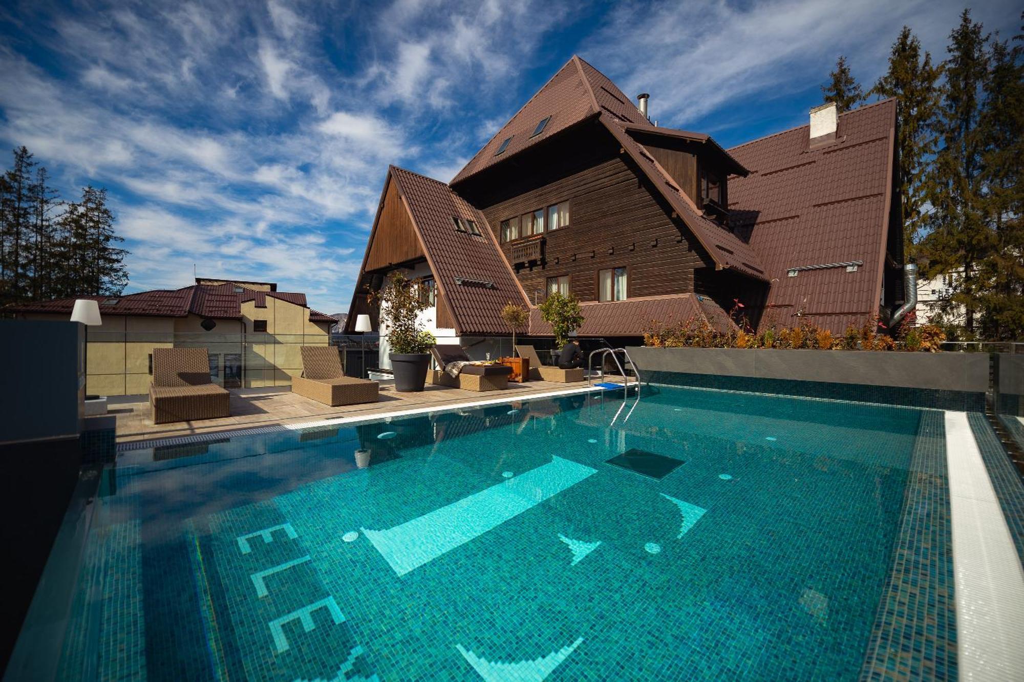 Elexus Boutique Hotel Predeal Ngoại thất bức ảnh
