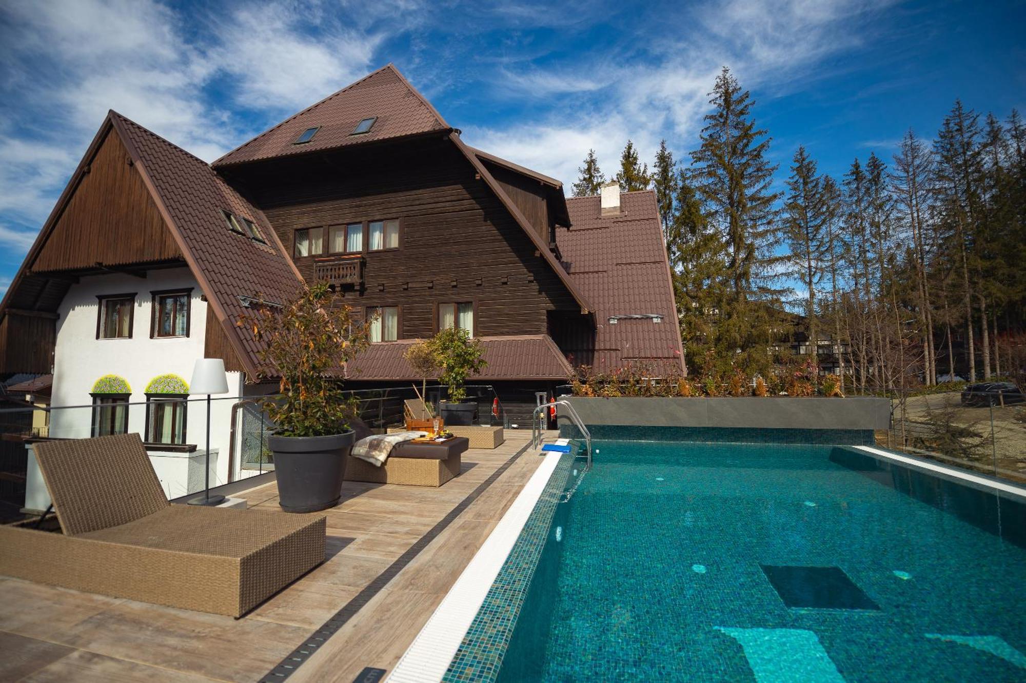 Elexus Boutique Hotel Predeal Ngoại thất bức ảnh